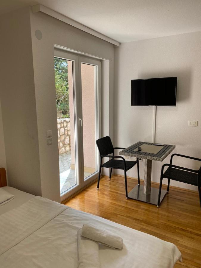נובי ווינודולסקי Apartments La Mer מראה חיצוני תמונה
