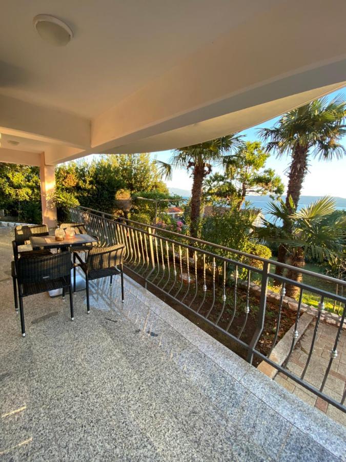 נובי ווינודולסקי Apartments La Mer מראה חיצוני תמונה