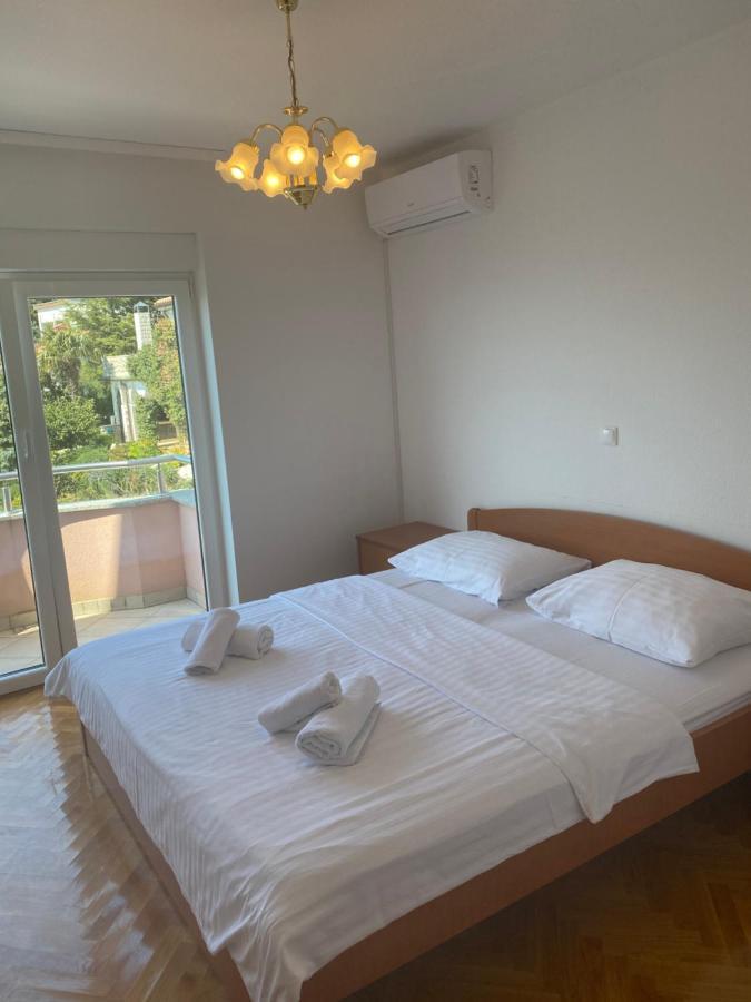 נובי ווינודולסקי Apartments La Mer מראה חיצוני תמונה